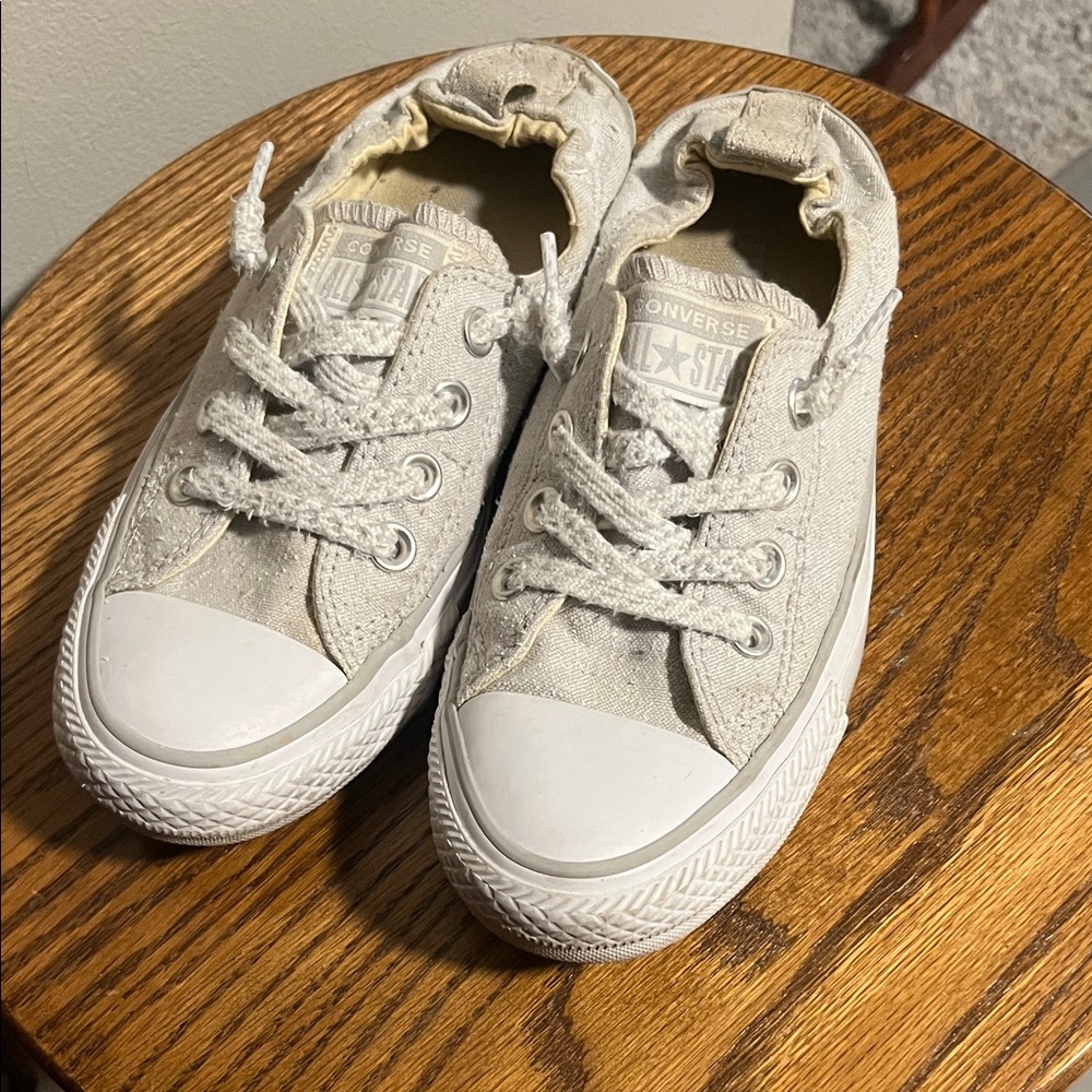 Converse Women's White or Gray